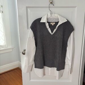 NWOT Elan Grey Sweater Vest/built In White Blouse Women’s Size M